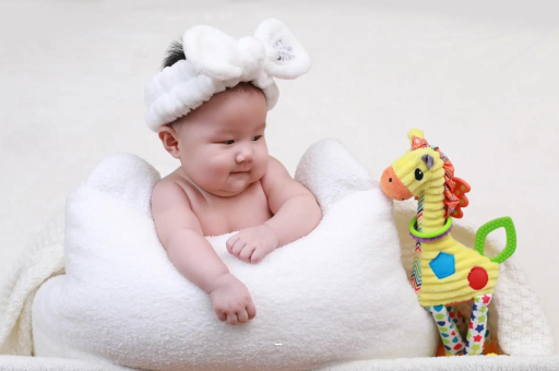 北京代生子机构包男孩宝宝头上的旋 北京代生子机构包男孩宝宝头上的旋